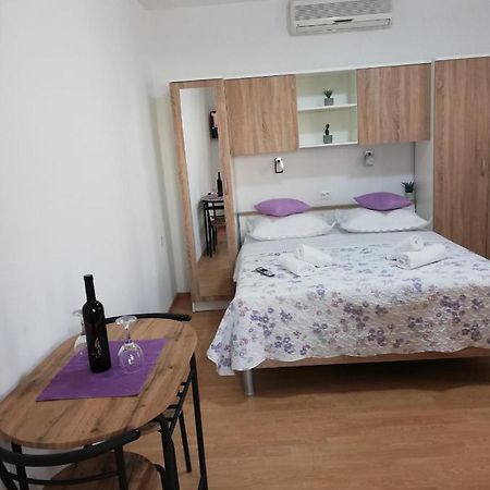 Studio Za 2 Osobe- Lijana Tucepi Luaran gambar
